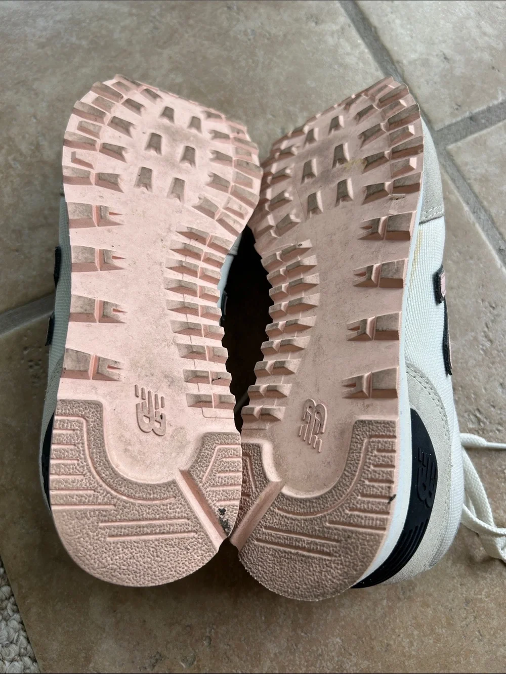New Balance Women’s 515 Sneaker
